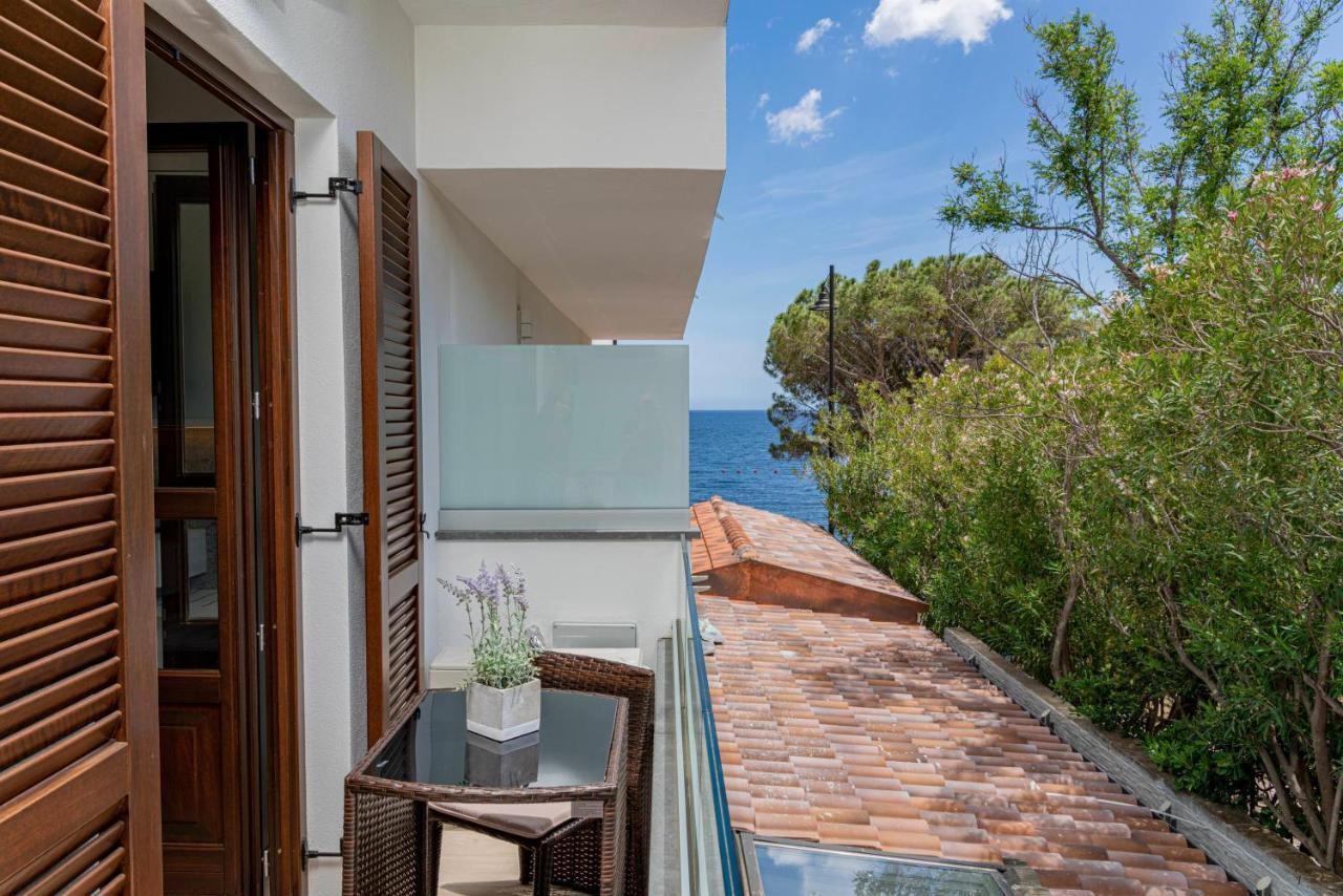 Hotel Ristorante La Conchiglia Cala Gonone Exterior photo