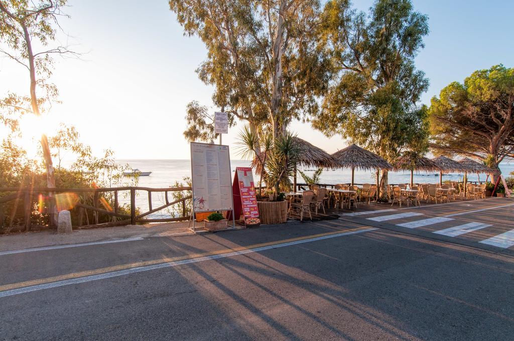 Hotel Ristorante La Conchiglia Cala Gonone Exterior photo