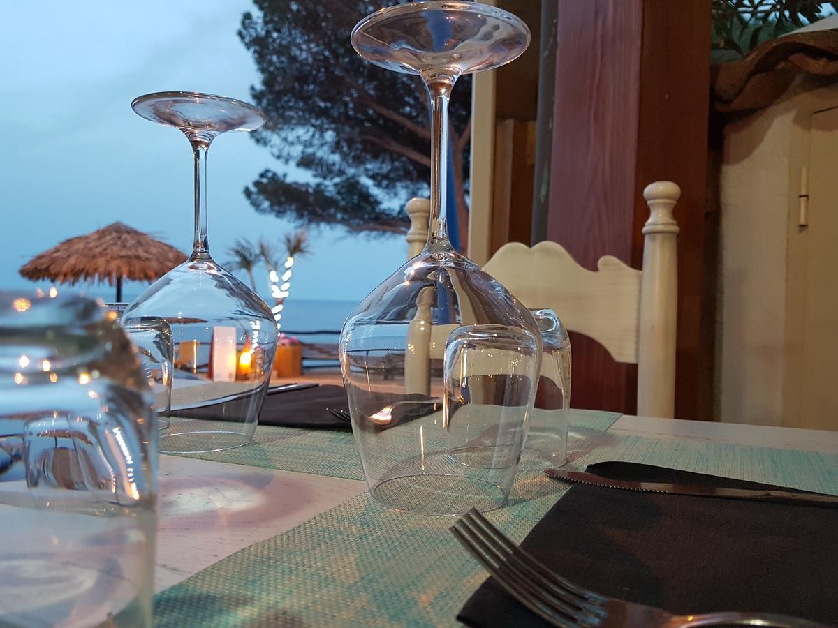 Hotel Ristorante La Conchiglia Cala Gonone Exterior photo